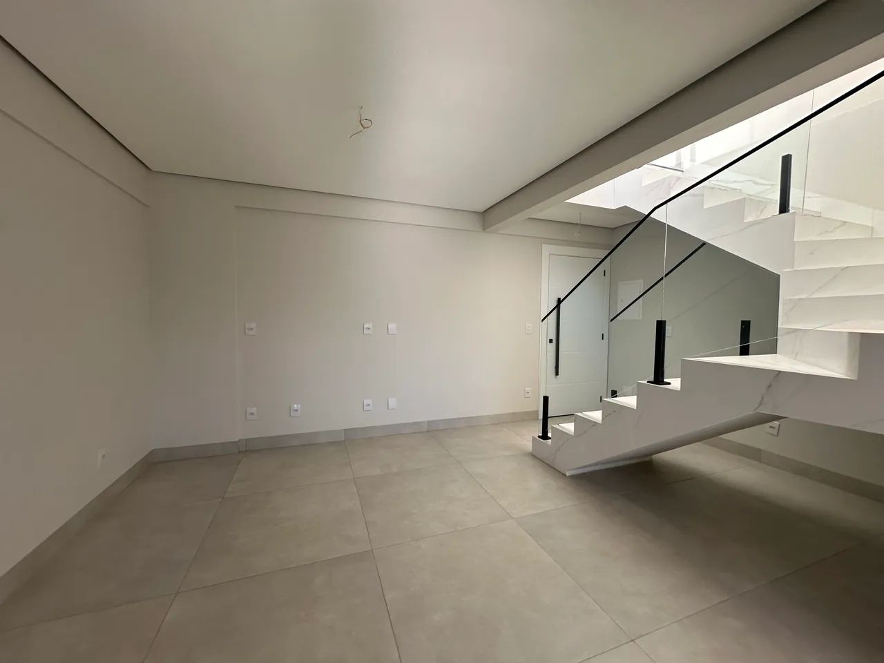 Apartamento com cobertura no bairro Morada do Sol