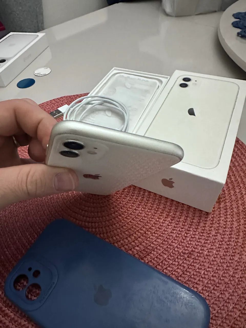 Vendo IPhone 11 sem detalhes!!!