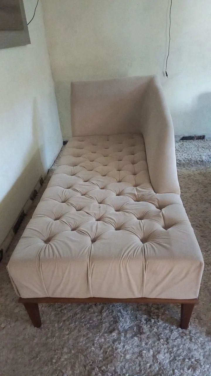 Sofá/ chaise bege capitonê - 850 - Foto 3