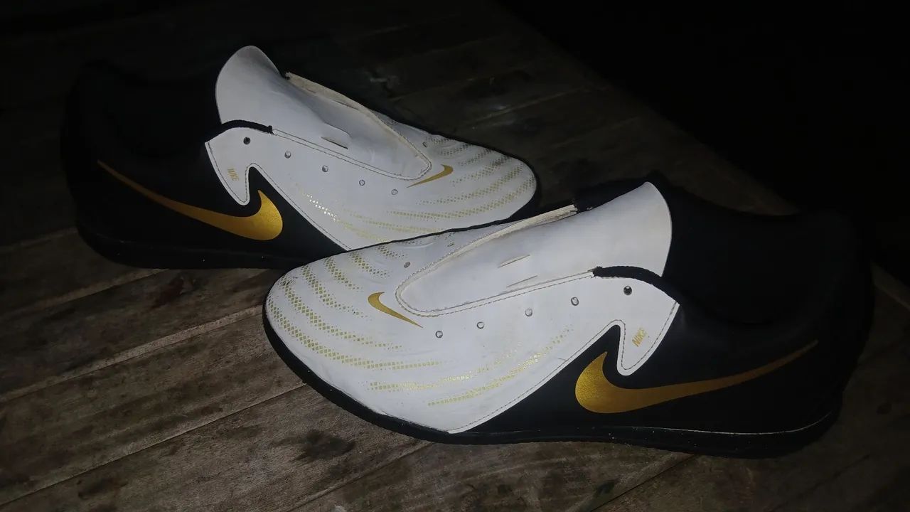 Vendo Chuteira de Futsal *PHANTOM*