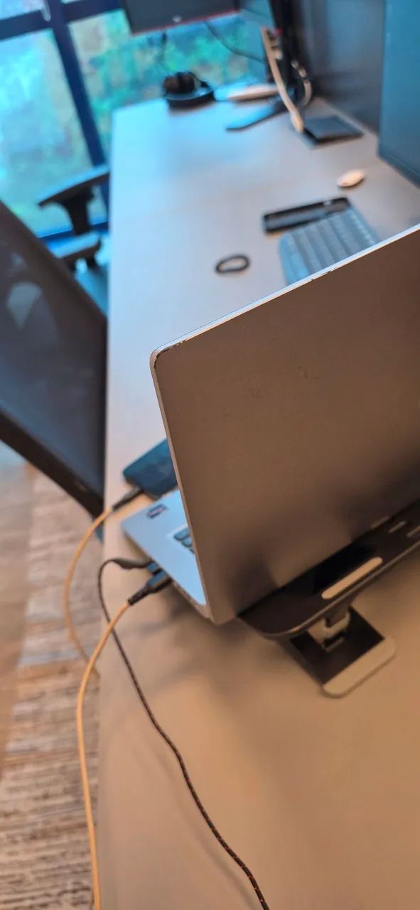 Notebook Dell, 16 GB de RAM, excelente estado.  - Foto 3