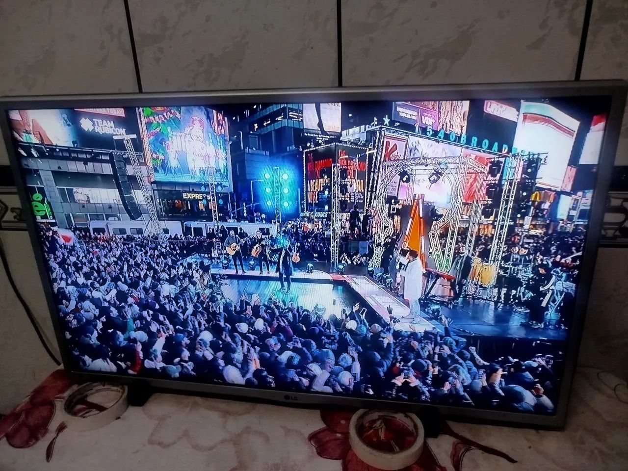 Tv LG 32 polegadas smart  - Foto 3