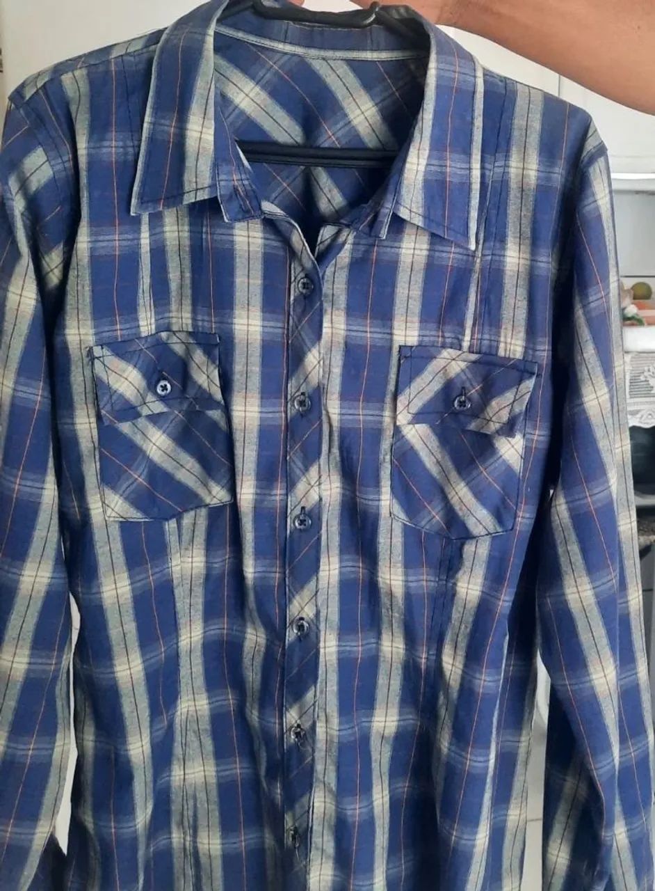 Blusa xadrez de manga longa