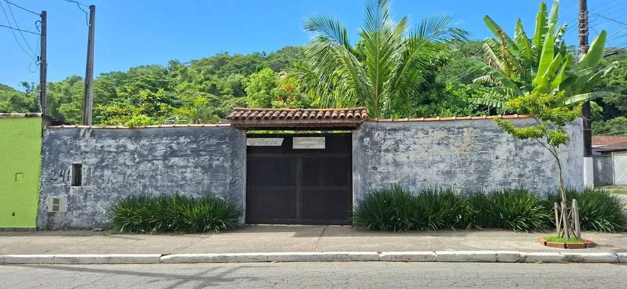 Oportunidade  Terreno com 257m² na Av. dos Caiçaras - Jd. Guaiúba - Guarujá/SP - R$990.000