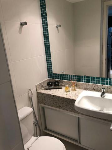 Apartamento Tancredo Neves Mundo Plaza 2 suítes finamente decorado 2 vagas Nascente - Foto 11