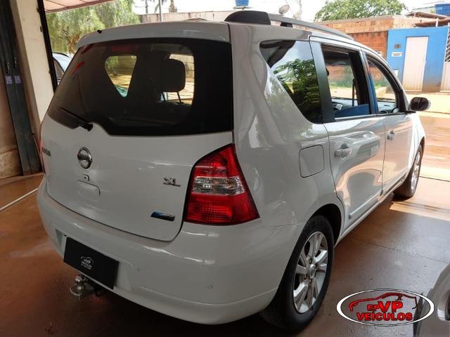 Nissan Livina 2013 SL Top de linha Automatico Vendo a vista ou financiado - Foto 5