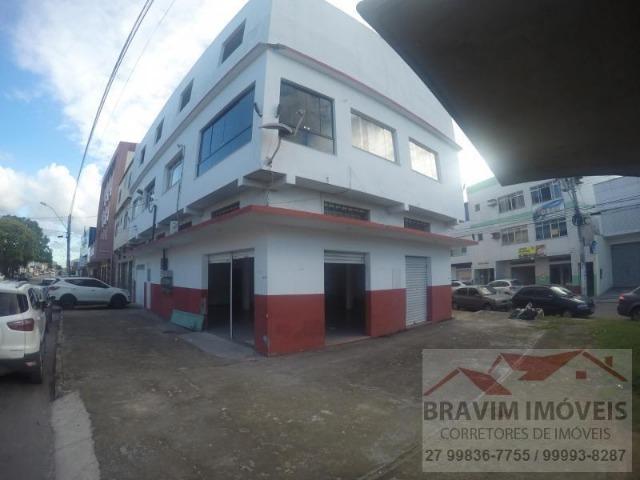 Prédio Comercial em Av muito movimentada