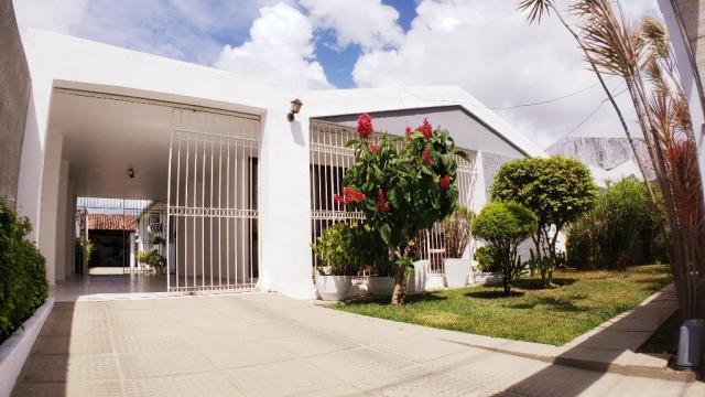 Vendo casa gruta de lourdes 200 m² 100% nascente 4 quartos 1 suíte 3 wcs dce 5 vagas