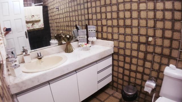 Vendo casa gruta de lourdes 200 m² 100% nascente 4 quartos 1 suíte 3 wcs dce 5 vagas - Foto 11