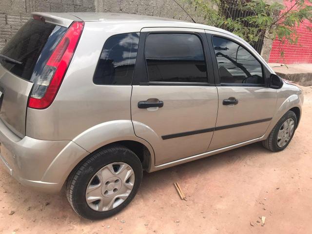 Vendo fiesta hatch 2010 2011 - Foto 2