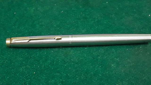 CANETA TINTEIRO "PARKER" PENA DE OURO 14kt