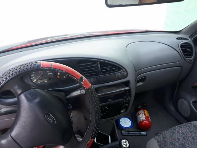 Ford Fiesta GL 2001 - Foto 5