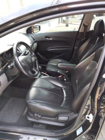 Vende HB20 Premium 2014 automático, em ótimo estado - Foto 8