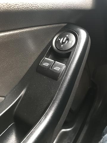 Fiesta SE 2017 R$38.990,00 - Foto 11