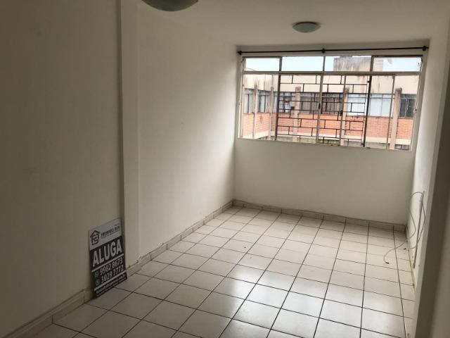 Apartamento com 3 Quartos - Prox. do Aeroporto - Foto 2