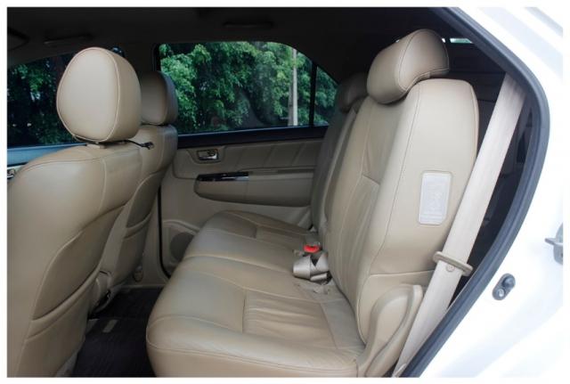 Toyota Hilux Sw4 SRV 4x4 4P - Foto 9