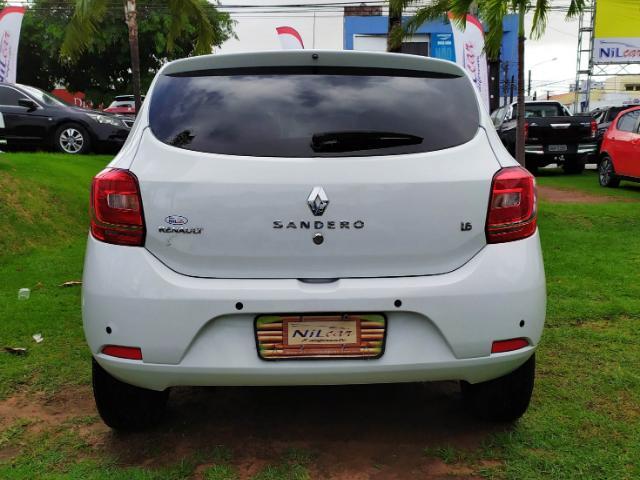 Renault SANDERO Expression Hi-Flex 1.6 8V 5P - Foto 4