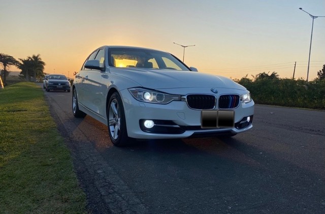 BMW 320I 2015 CARAMELO