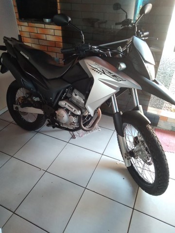 MOTO XRE 300 IMPECÁVEL