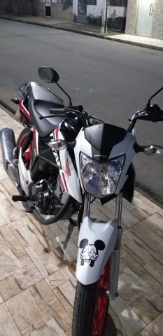VENDO MOTO