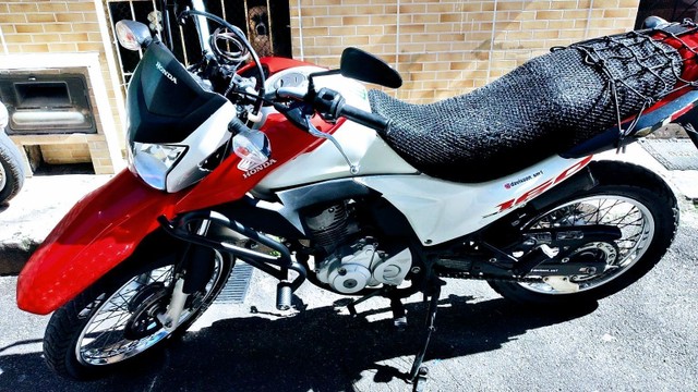BROS 160 NOVÍSSIMA. VENDO OU TROCO.