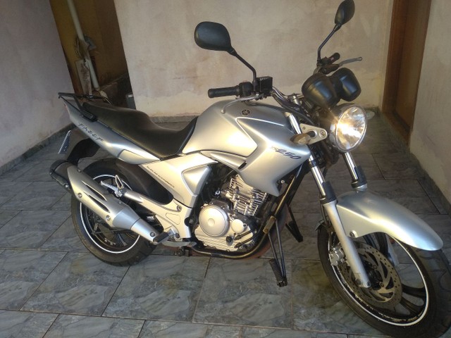 YAMAHA FAZER 250
