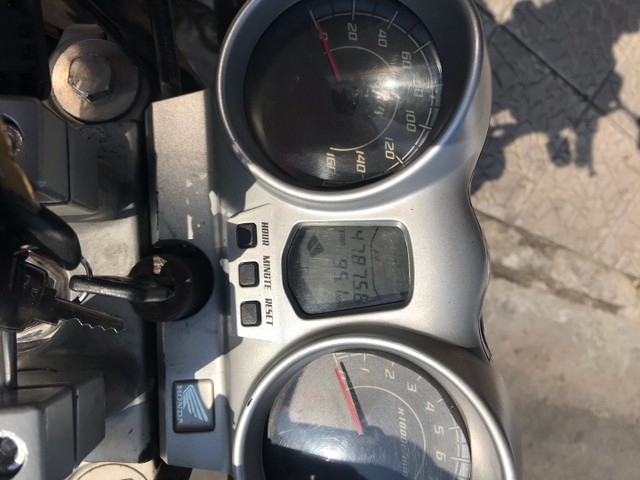 CB TWISTER 2003