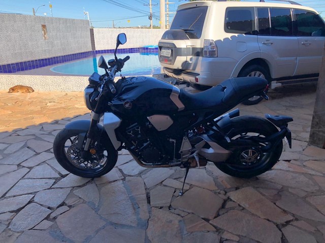 CB 1000R