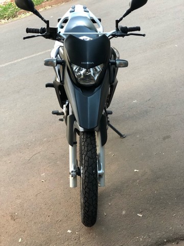 XRE 300 2015