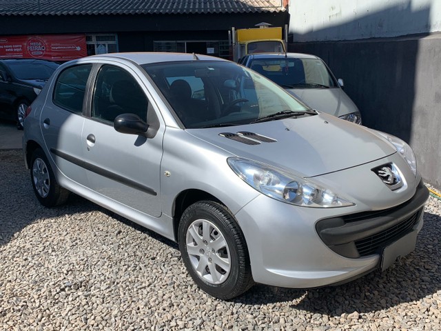 PEUGEOT 207 1.4