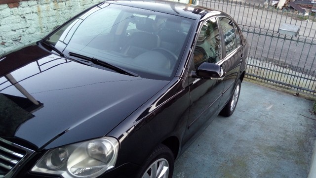 VENDO / TROCO POLO SEDAN AUTOMATIZADO