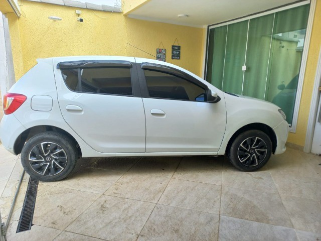 RENAULT SANDERO TEL