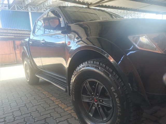 L200 TRITON