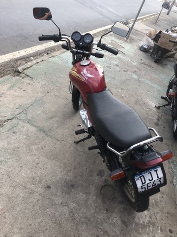 TITAN 125 VERMELHA