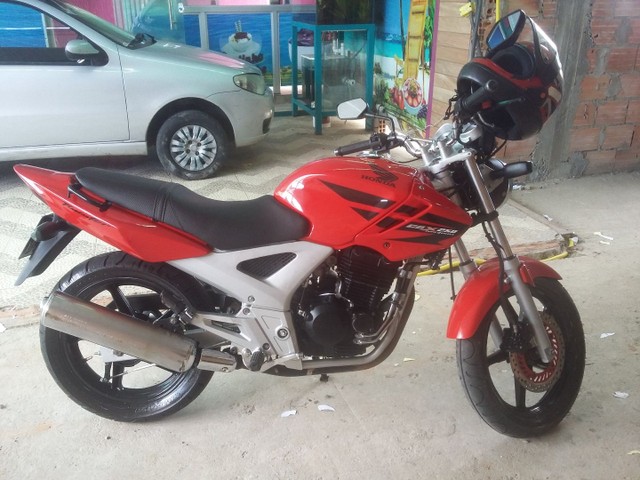 CBX TWISTER 250 VERMELHA LINDA.