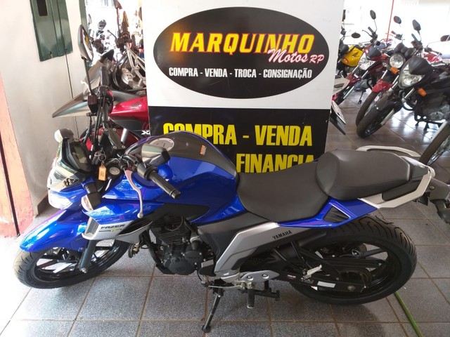 YAMAHA FZ25 FAZER AZUL