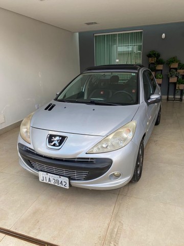 PEUGEOT 207 QUIKSILVER 1.4 COM TETO