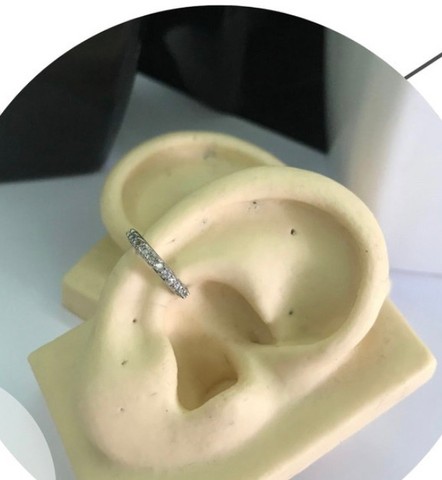Piercing conch torção  - Foto 3