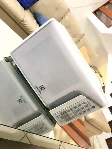 Microondas Electrolux 30 litros funcionando perfeitamente!