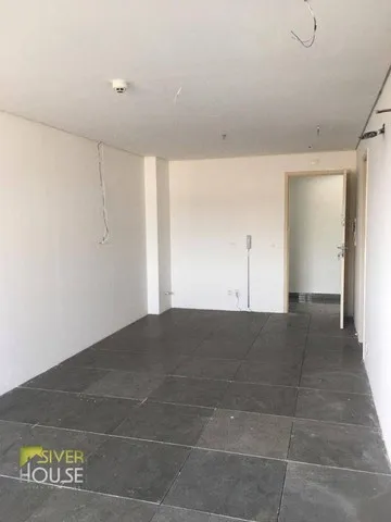 Sala para alugar no metrô São Judas
