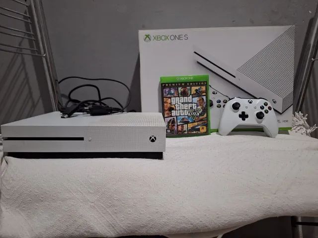 XBOX .ONE S 1TB/500GB vai 31 JOGOs e 06 MESEs GAR4NTIA e BRÍNDES