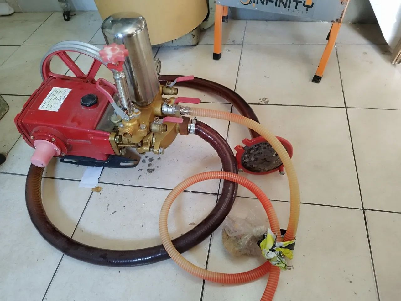 Bomba Agrícola Pulverizadora Lava Carro 80-120l Por Minuto - Foto 3
