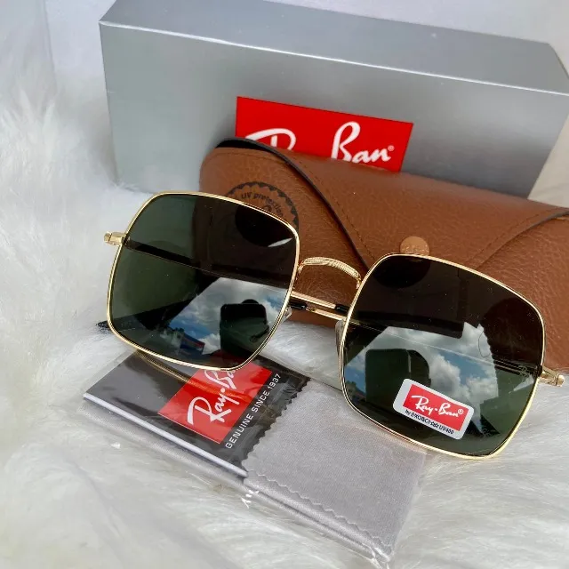 Óculos Ray-Ban vilão