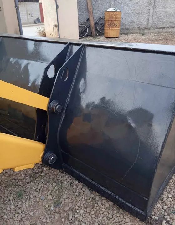 2013 Retroescavadeira New Holland B90 - Foto 4