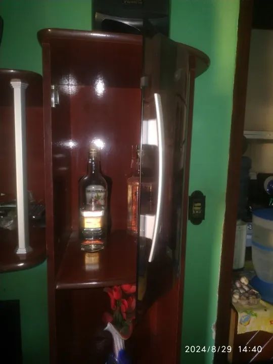 Estante Rack acabamento em Mogno Excelente - Foto 3