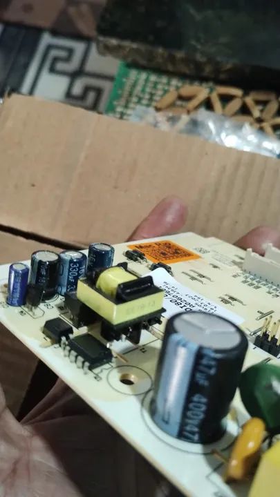 Placa de Potência da Geladeira Electrolux DI80/80X - Foto 4