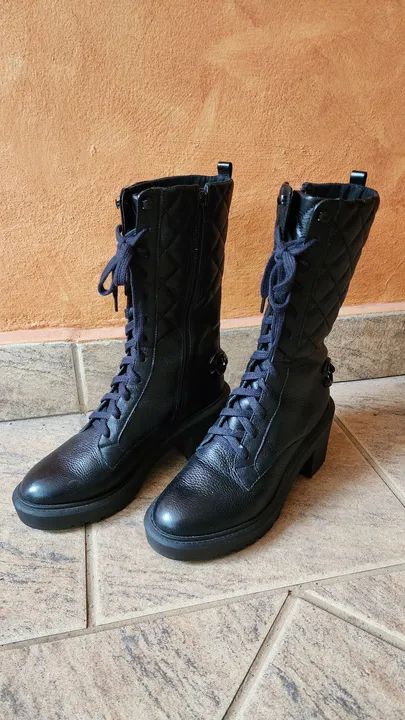 Bota coturno com salto da Capodarte - Foto 2