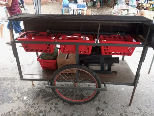 Carrinho de mão para comercio ambulante