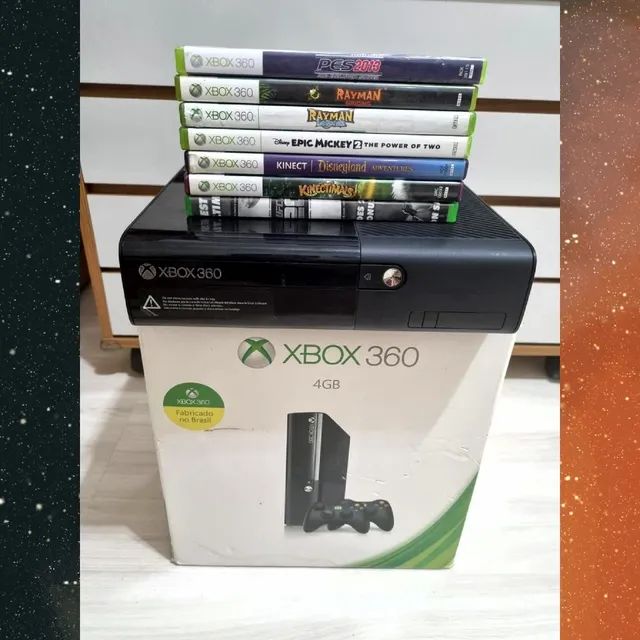 Troco ou Vendo Xbox 360 bloqueado com 30 jogos Mídia Física