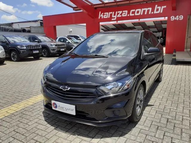 Chevrolet Onix Joy Black2021 em Curitiba